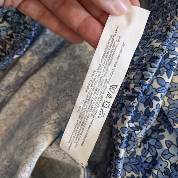 NWT Royalty for Me Blue and White Floral Short Size 1X - Picture 11 of 11